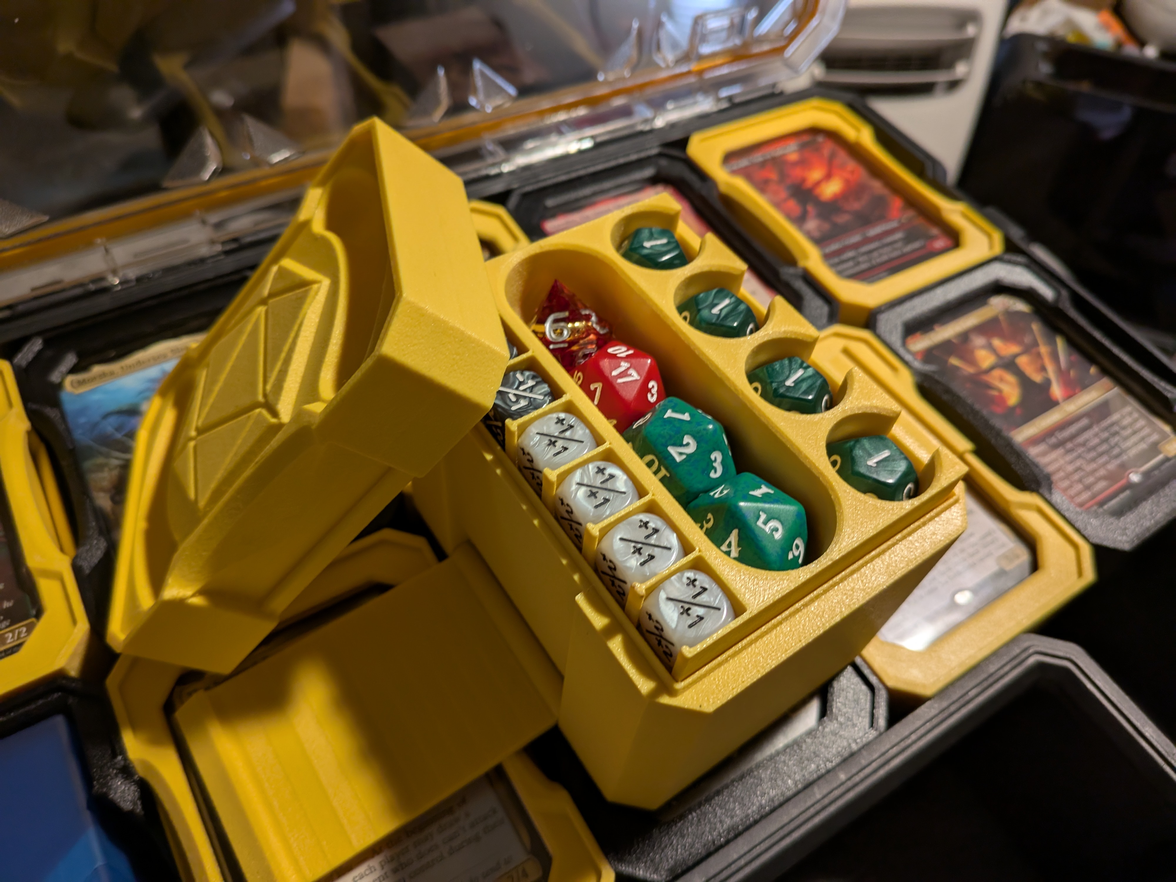 SnapKeep Dice & Counter Box