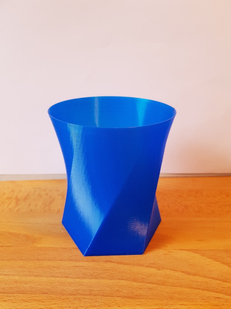 Pen Holder