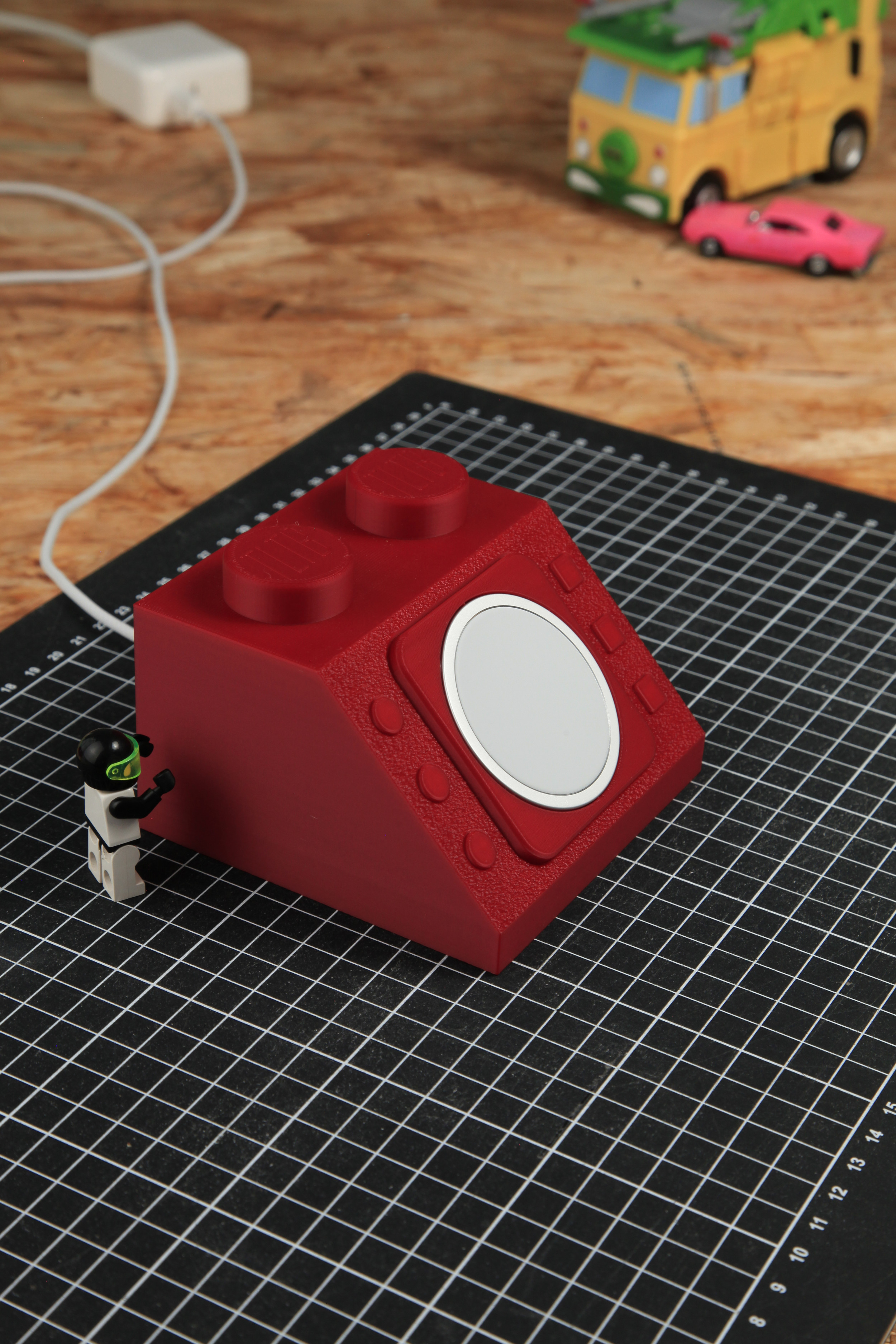 MagSafe Computer Brick RED (incl. 15W MagSafe adapter)