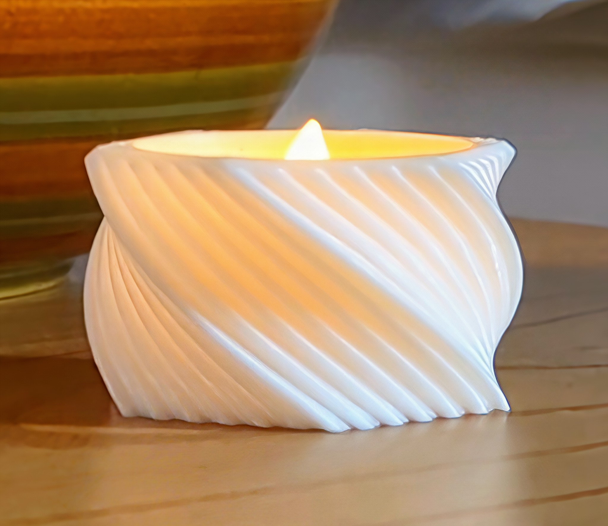 Twist Tea Light Candle Holder (x9 in Matte Black)